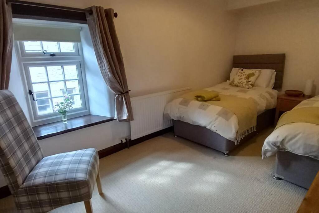Peak District - 1 Harrow Cottage - Great Longstone Extérieur photo