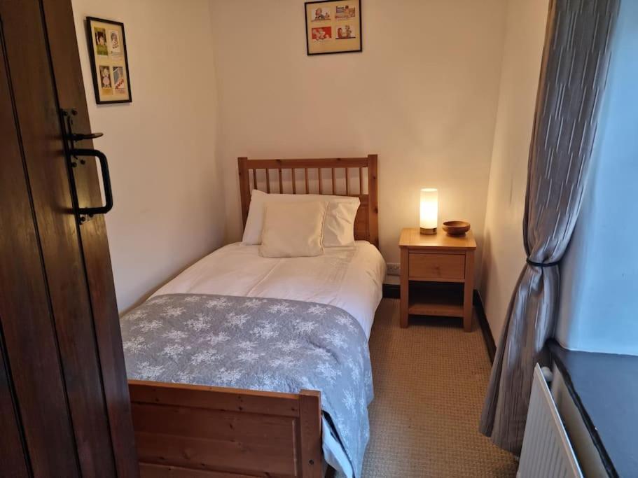 Peak District - 1 Harrow Cottage - Great Longstone Extérieur photo